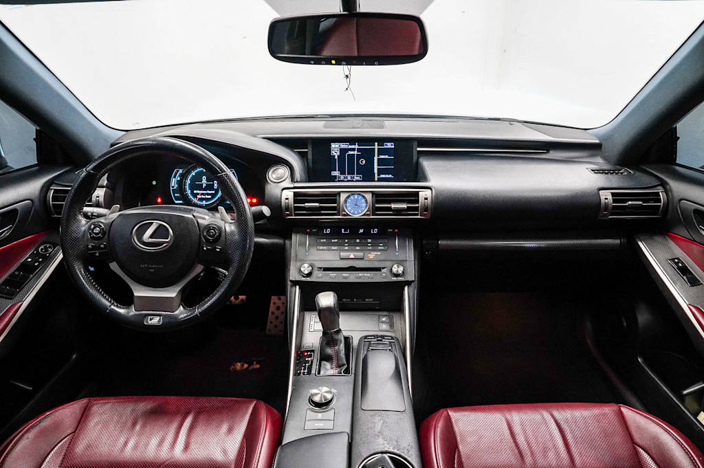 Thumbnail: 2016 Lexus IS - 2