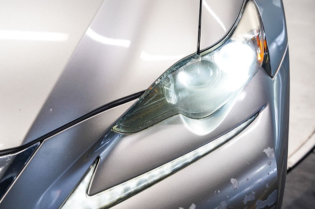 Thumbnail: 2016 Lexus IS - 21