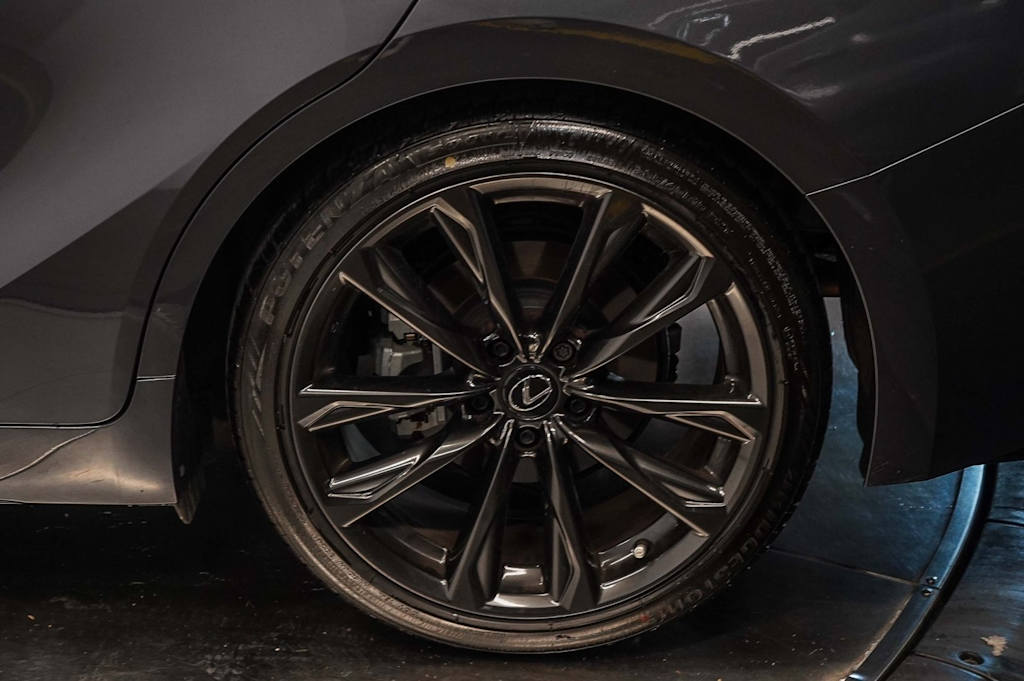 Thumbnail: 2024 Lexus ES - 20