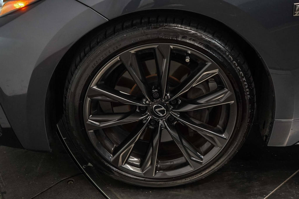 Thumbnail: 2024 Lexus ES - 6