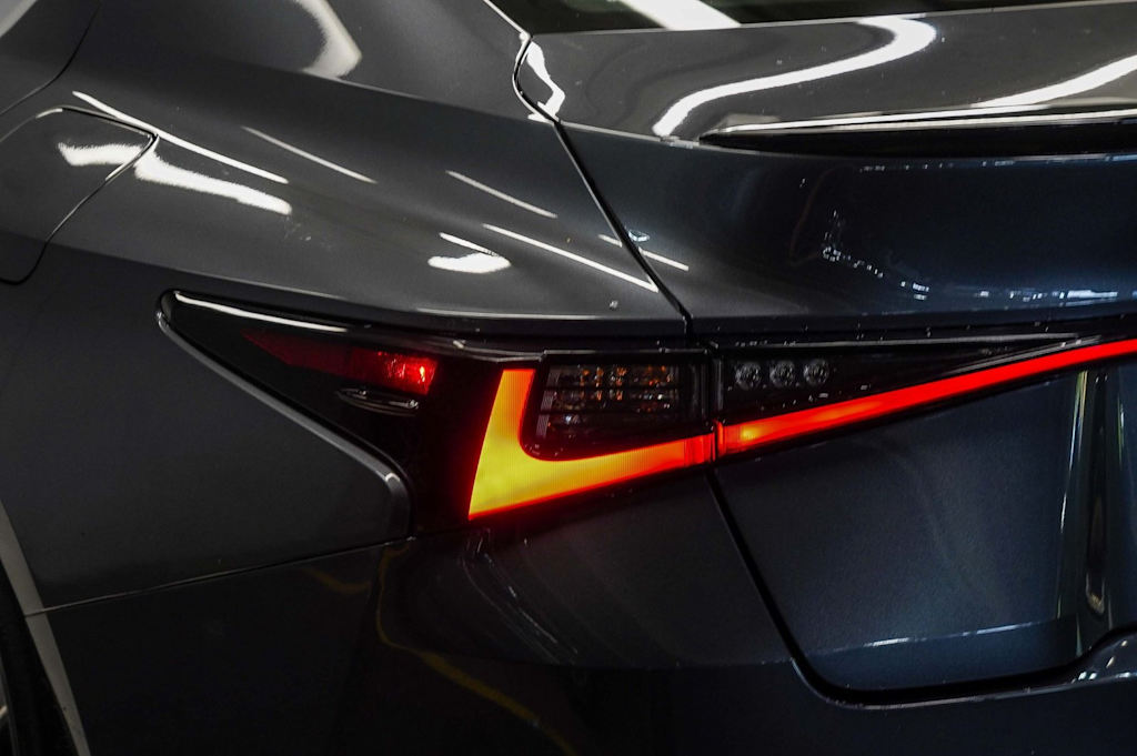 Thumbnail: 2024 Lexus ES - 5