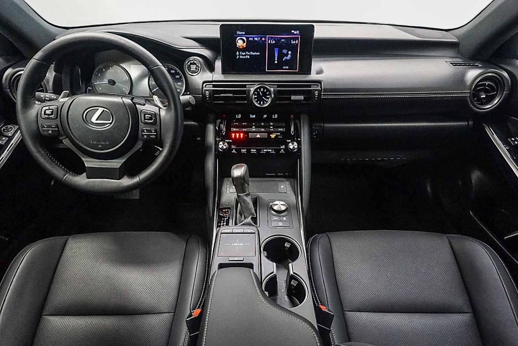 Thumbnail: 2025 Lexus ES - 2