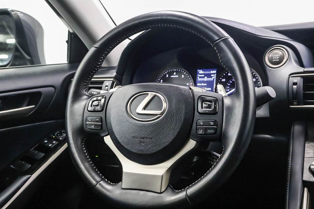 2019 Lexus IS 300 13