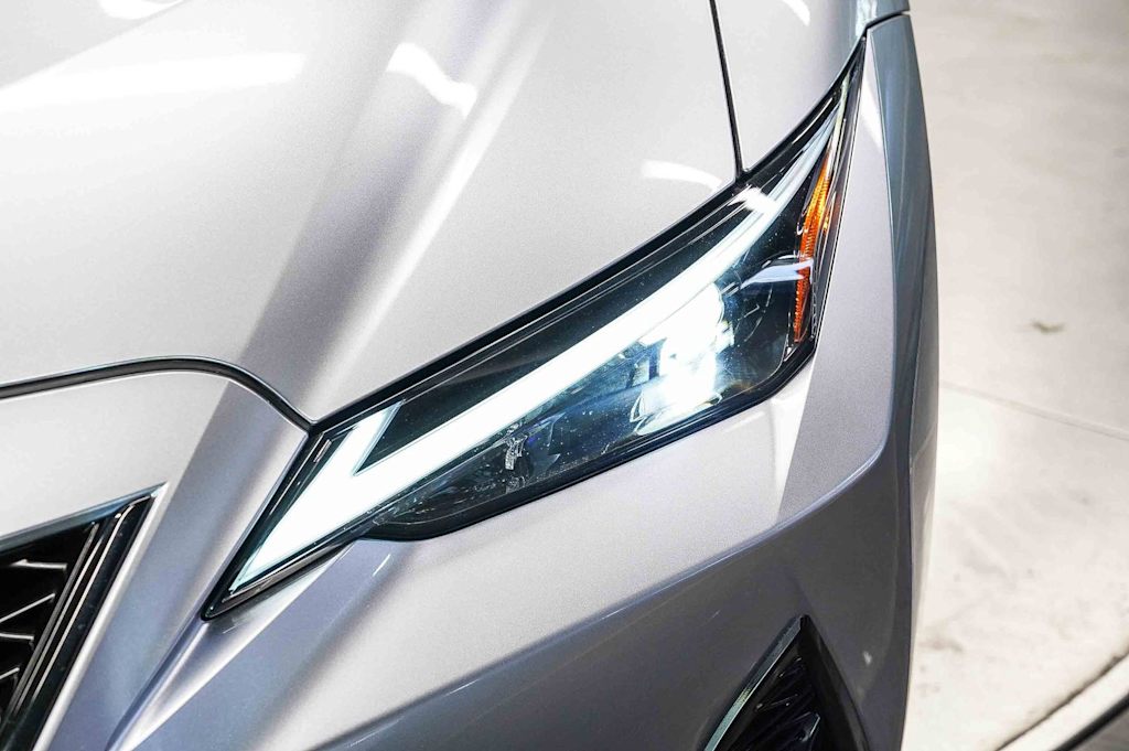 Thumbnail: 2025 Lexus ES - 21