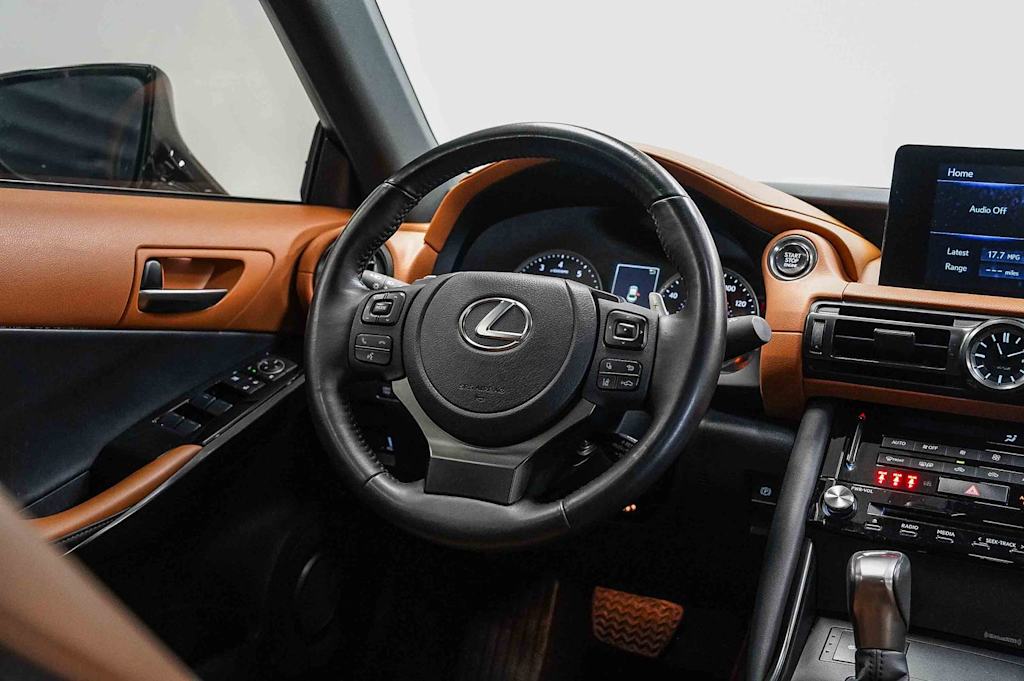 Thumbnail: 2025 Lexus ES - 12
