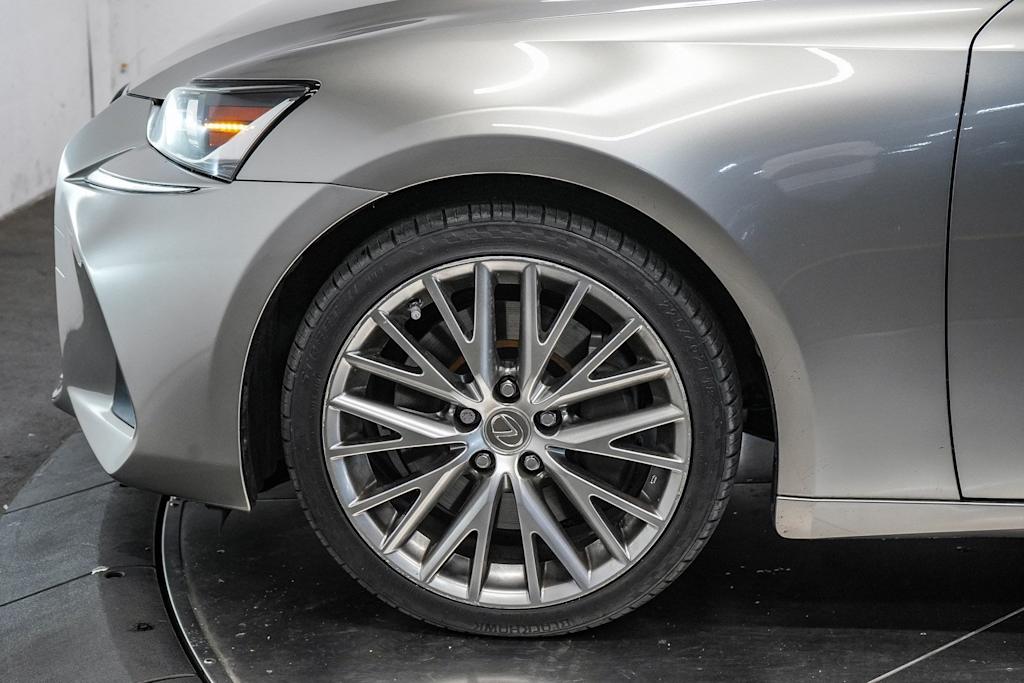 Thumbnail: 2017 Lexus IS - 6