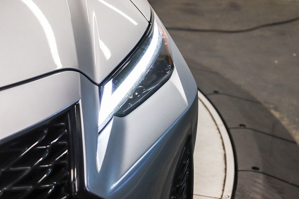Thumbnail: 2024 Lexus ES - 21