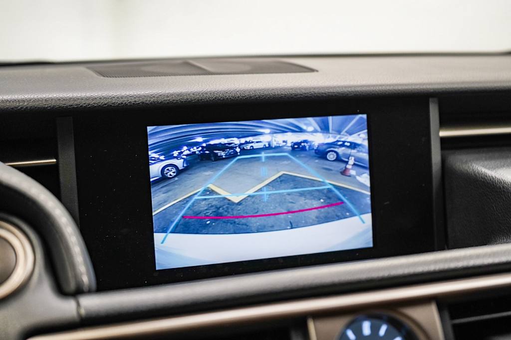 2014 Lexus IS 250 28