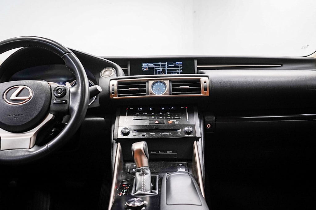 2014 Lexus IS 250 8