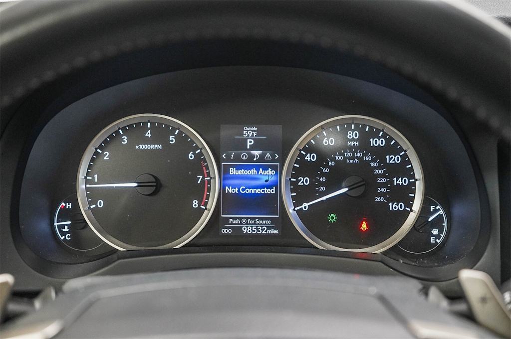 Thumbnail: 2015 Lexus IS - 17