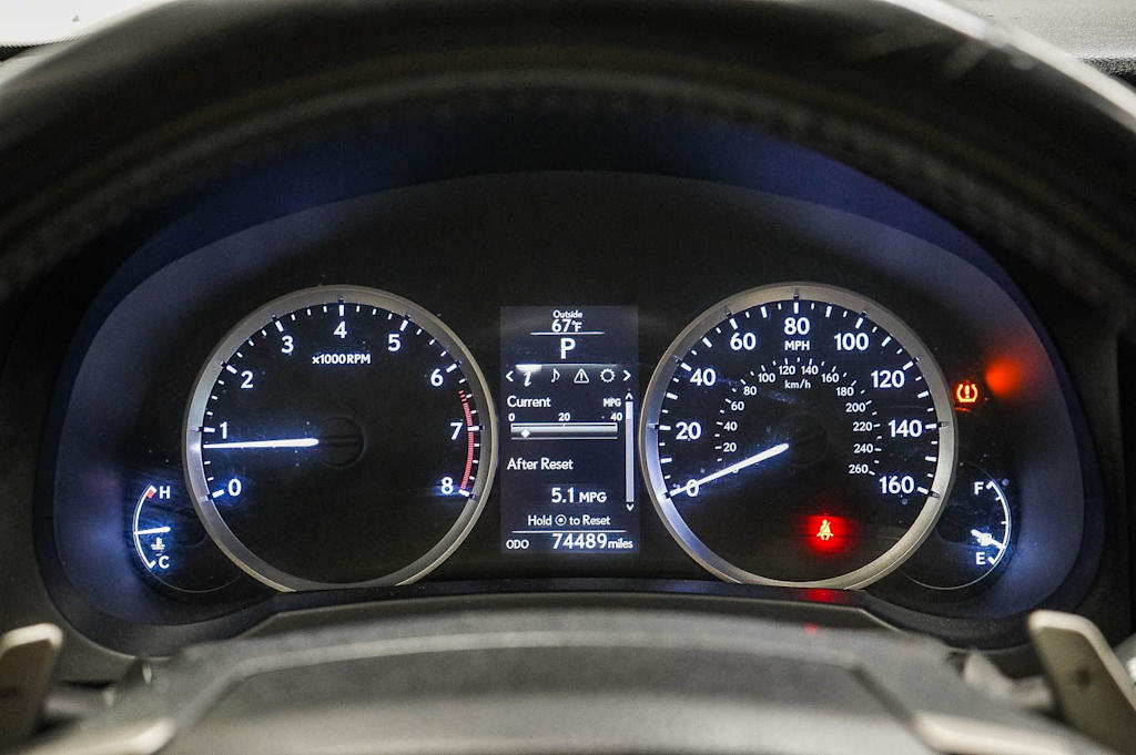 Thumbnail: 2015 Lexus IS - 15