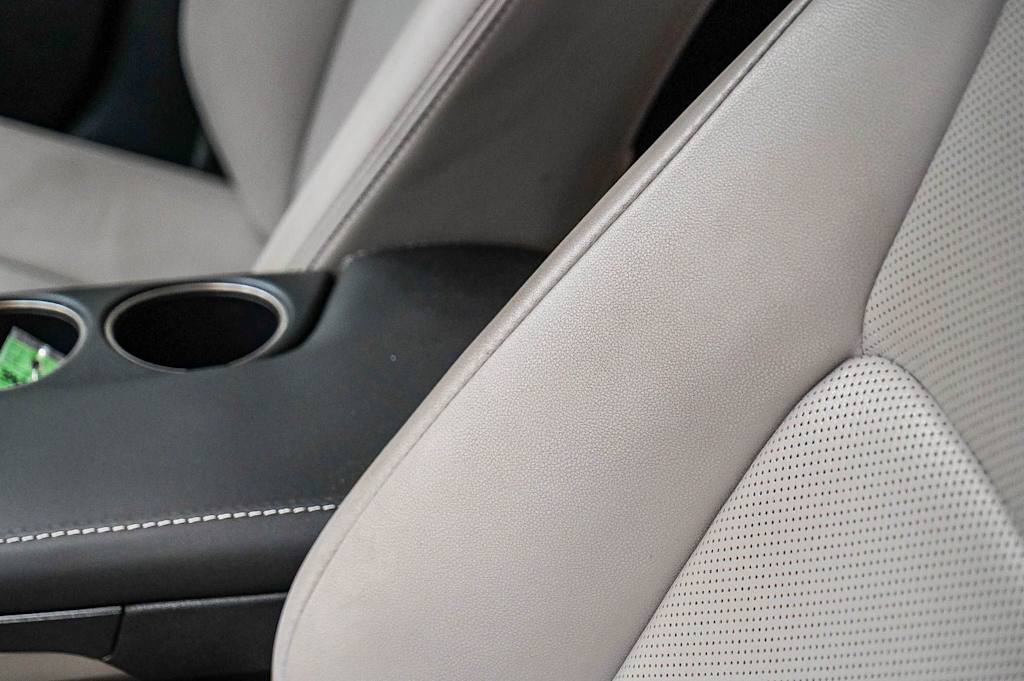 Thumbnail: 2015 Lexus IS - 24