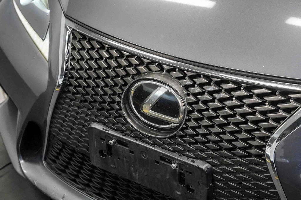 Thumbnail: 2015 Lexus IS - 6