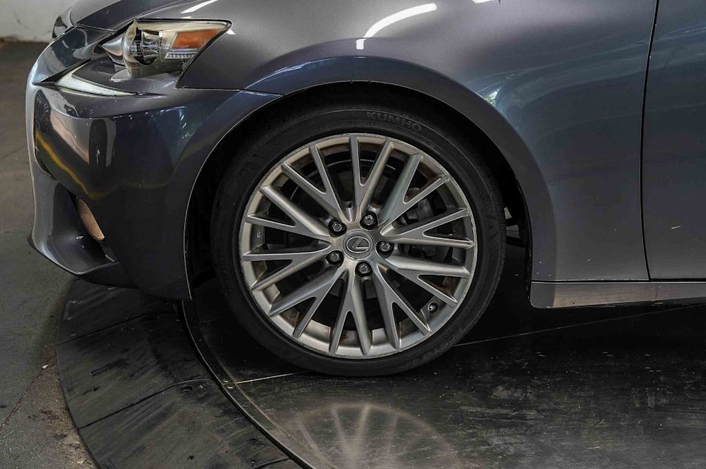 Thumbnail: 2014 Lexus IS - 7