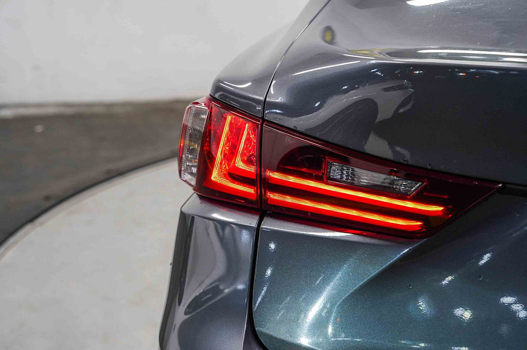 Thumbnail: 2014 Lexus IS - 6