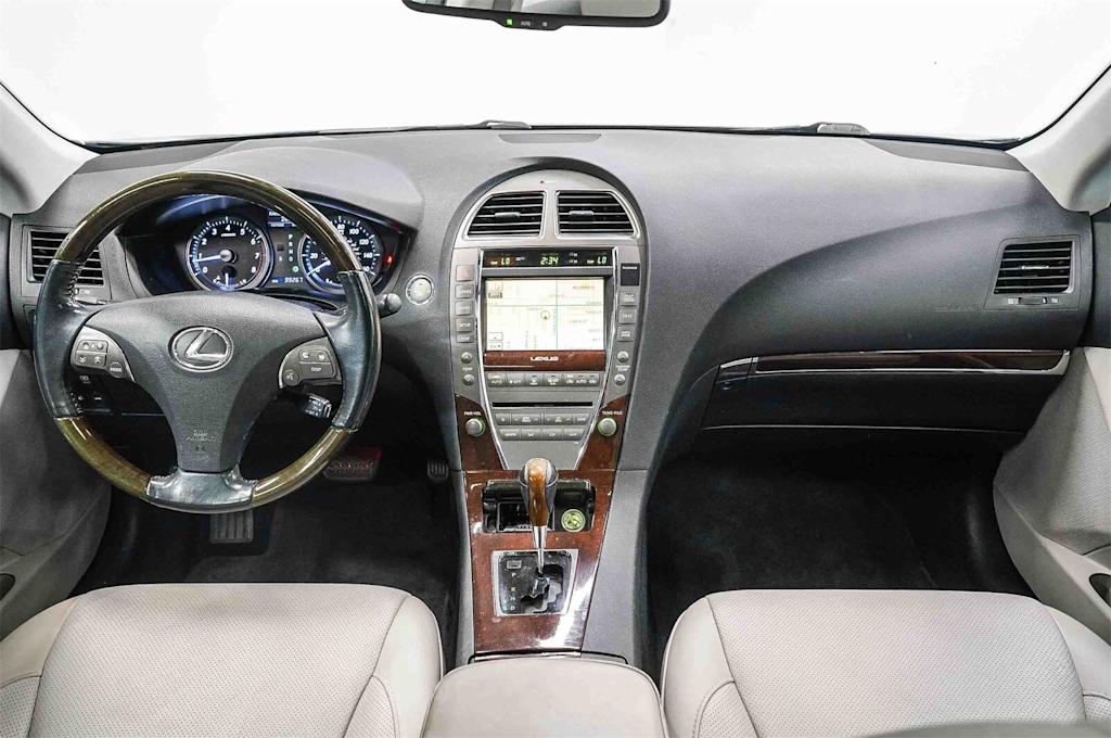 Thumbnail: 2010 Lexus ES - 2