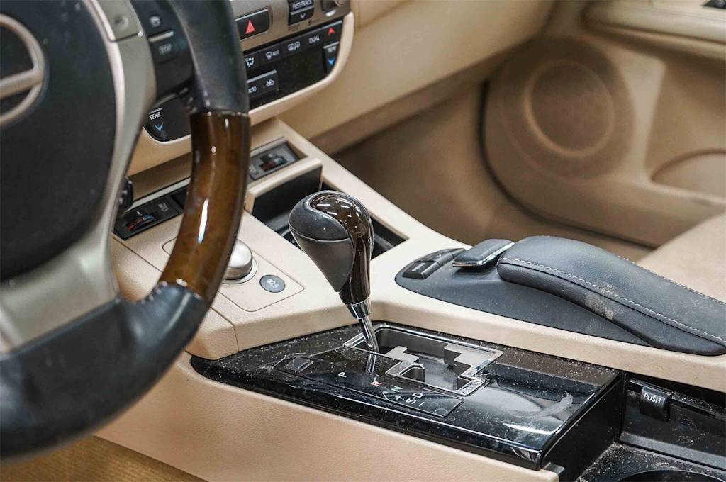 Thumbnail: 2014 Lexus ES - 15