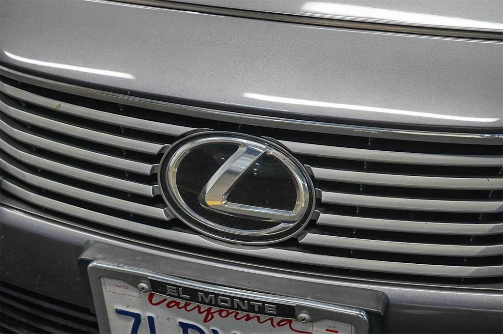 Thumbnail: 2013 Lexus ES - 6