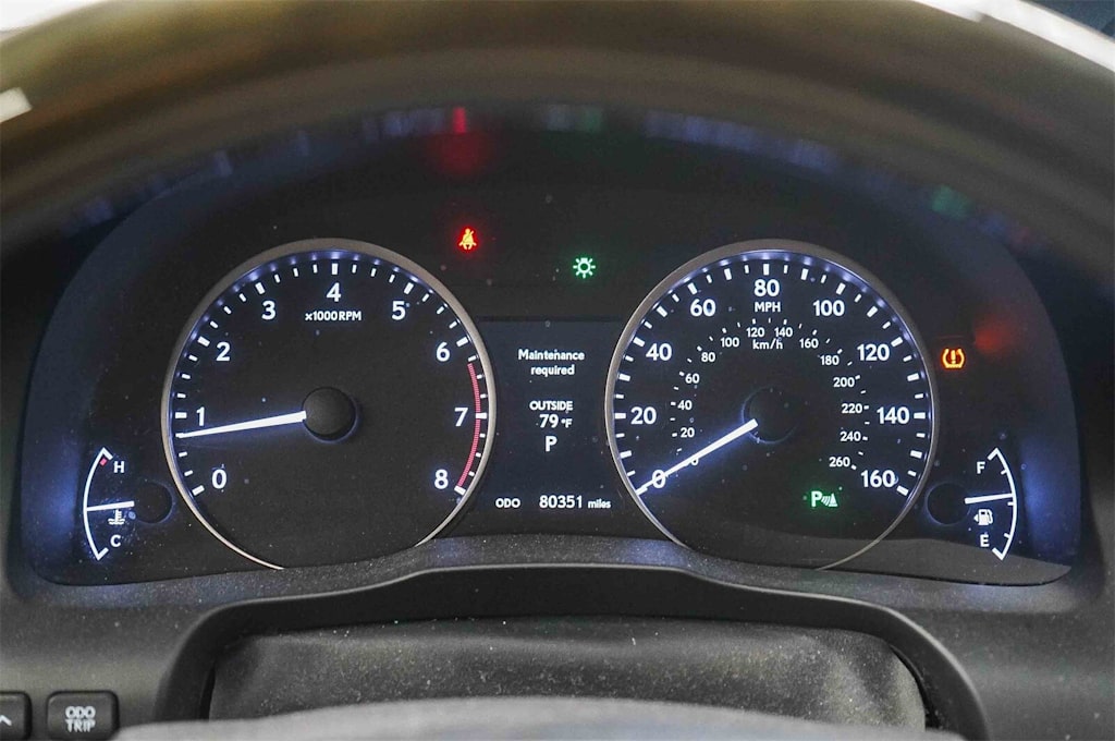 Thumbnail: 2013 Lexus ES - 17