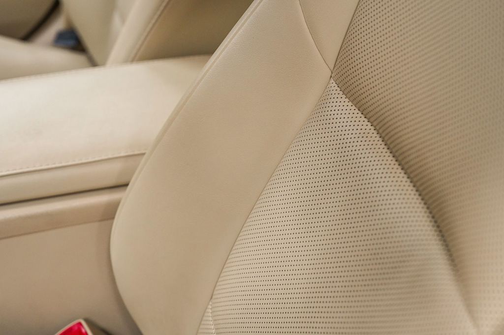 Thumbnail: 2015 Lexus ES - 25