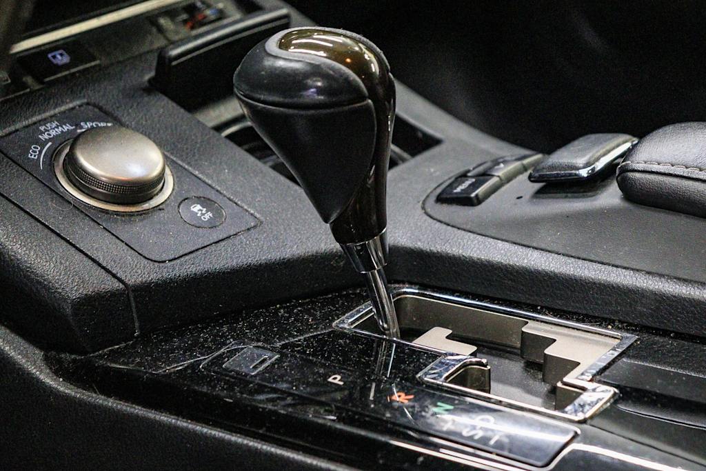 Thumbnail: 2014 Lexus ES - 6