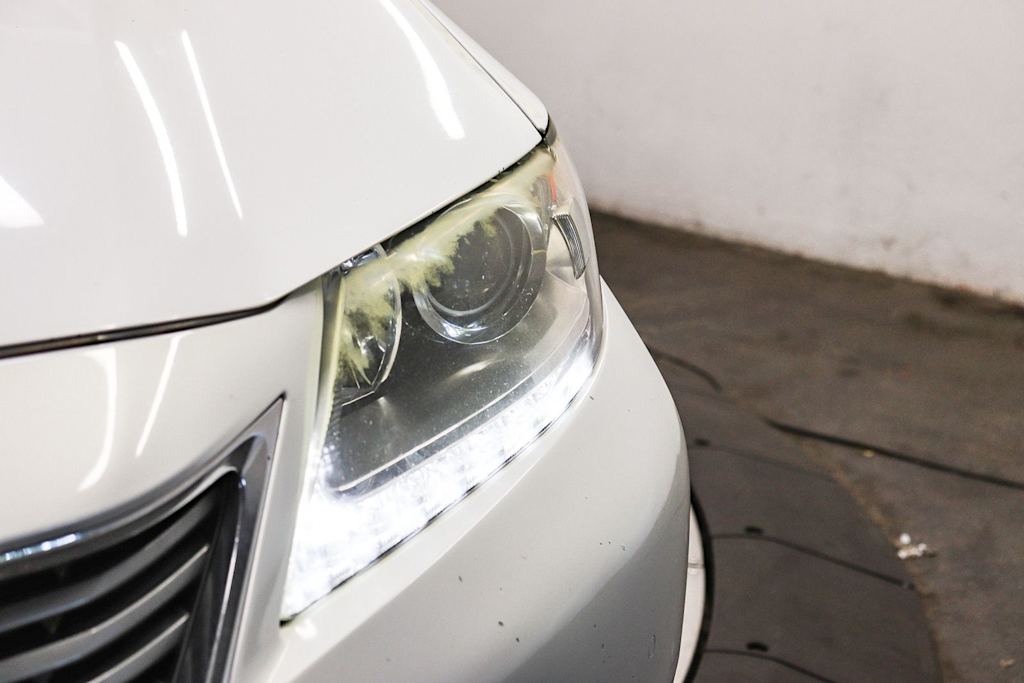 Thumbnail: 2014 Lexus ES - 18