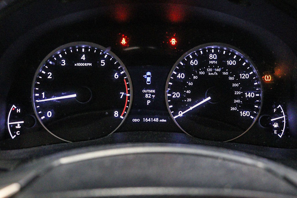 Thumbnail: 2014 Lexus ES - 14