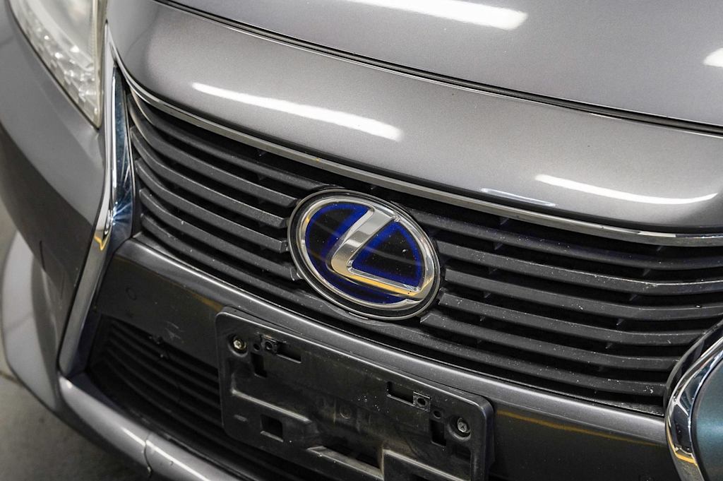 Thumbnail: 2013 Lexus ES - 21