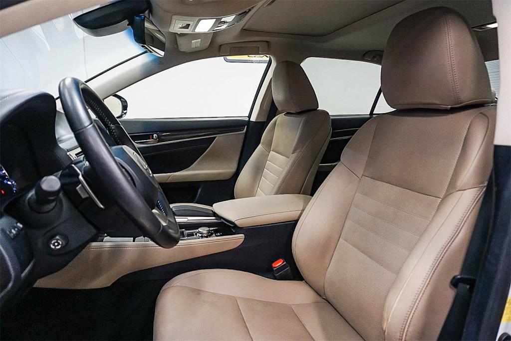 Thumbnail: 2017 Lexus GS - 10