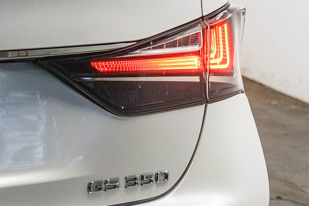 Thumbnail: 2017 Lexus GS - 23