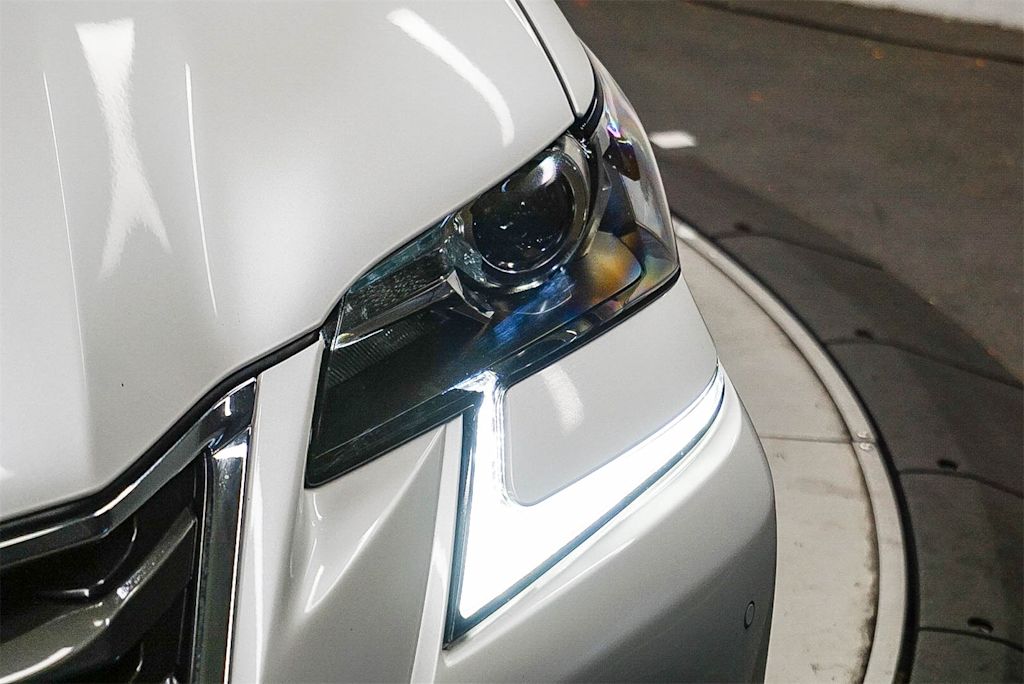 Thumbnail: 2017 Lexus GS - 21