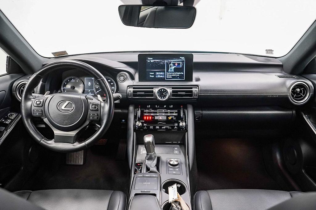 Thumbnail: 2021 Lexus IS - 2