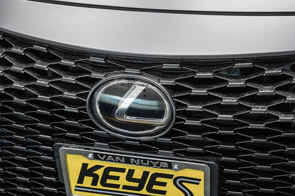 Thumbnail: 2023 Lexus IS - 5