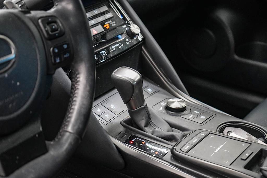 Thumbnail: 2023 Lexus IS - 15