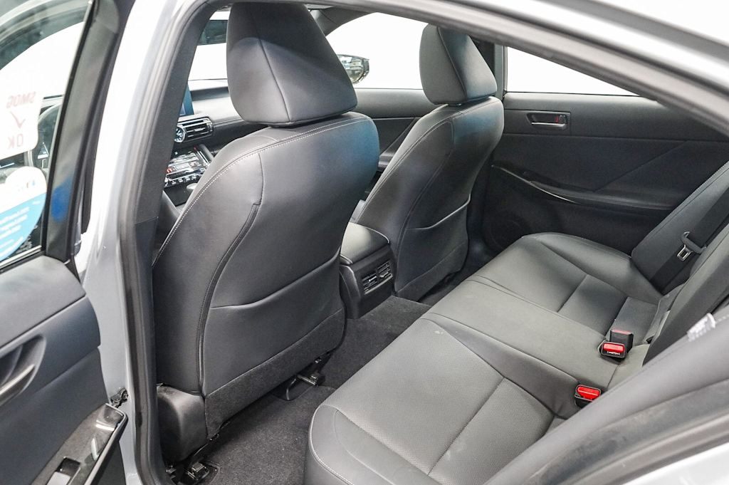 Thumbnail: 2023 Lexus IS - 11