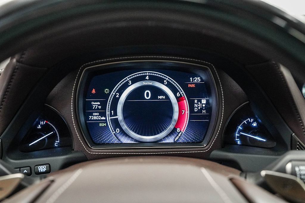 Thumbnail: 2020 Lexus LS - 17