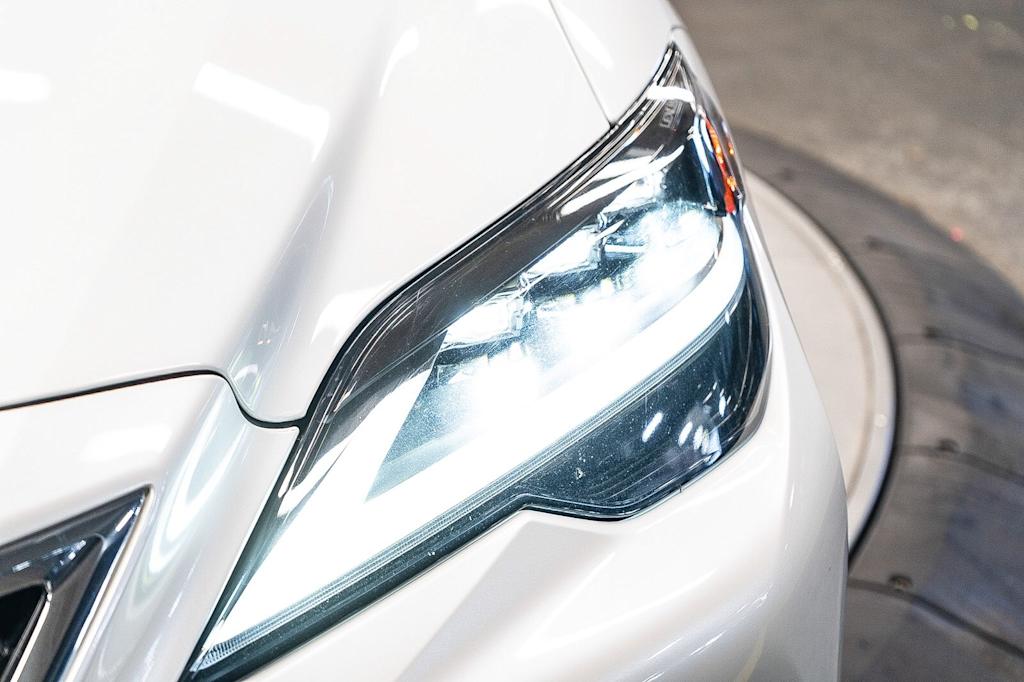 Thumbnail: 2022 Lexus LS - 20