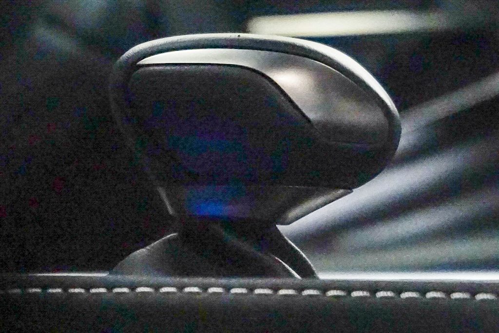 Thumbnail: 2022 Lexus LS - 17