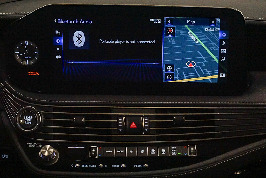 Thumbnail: 2022 Lexus LS - 13