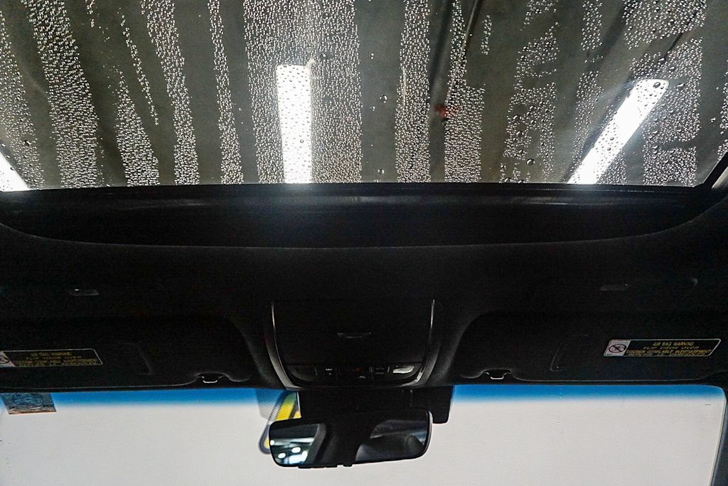 Thumbnail: 2022 Lexus LS - 25