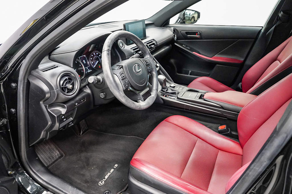 Thumbnail: 2024 Lexus ES - 10