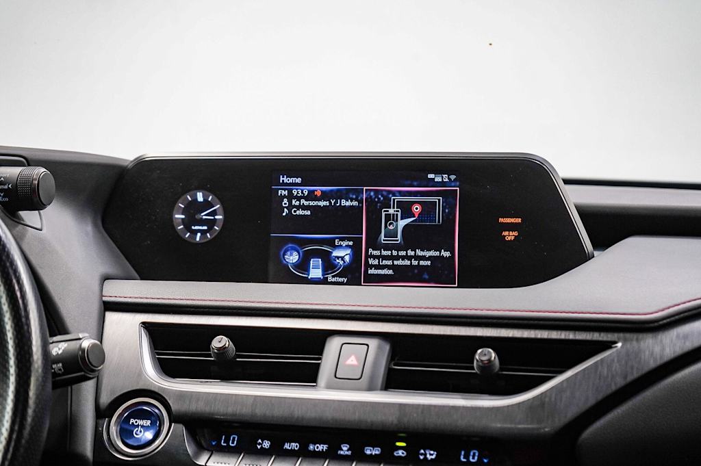 Thumbnail: 2021 Lexus UX - 14