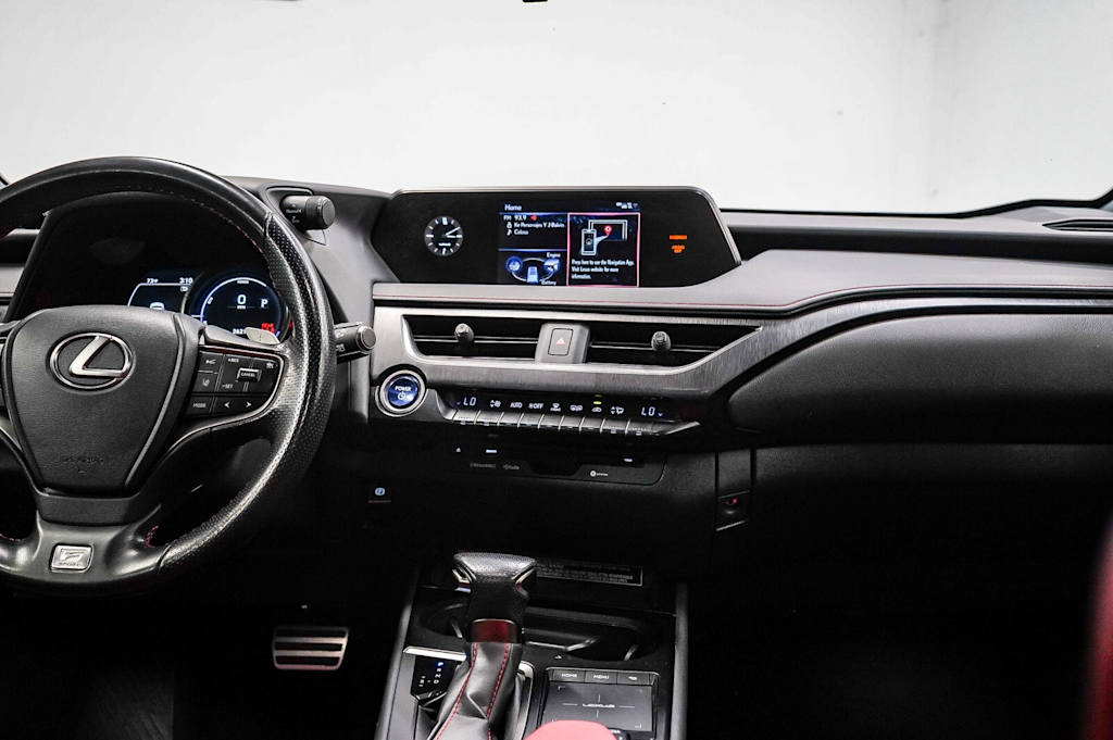 Thumbnail: 2021 Lexus UX - 8