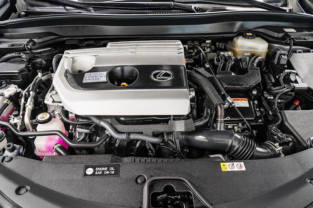 Thumbnail: 2021 Lexus UX - 7