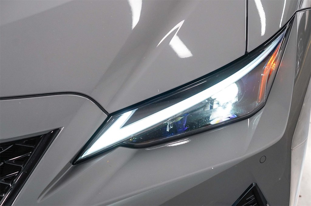 Thumbnail: 2024 Lexus ES - 23