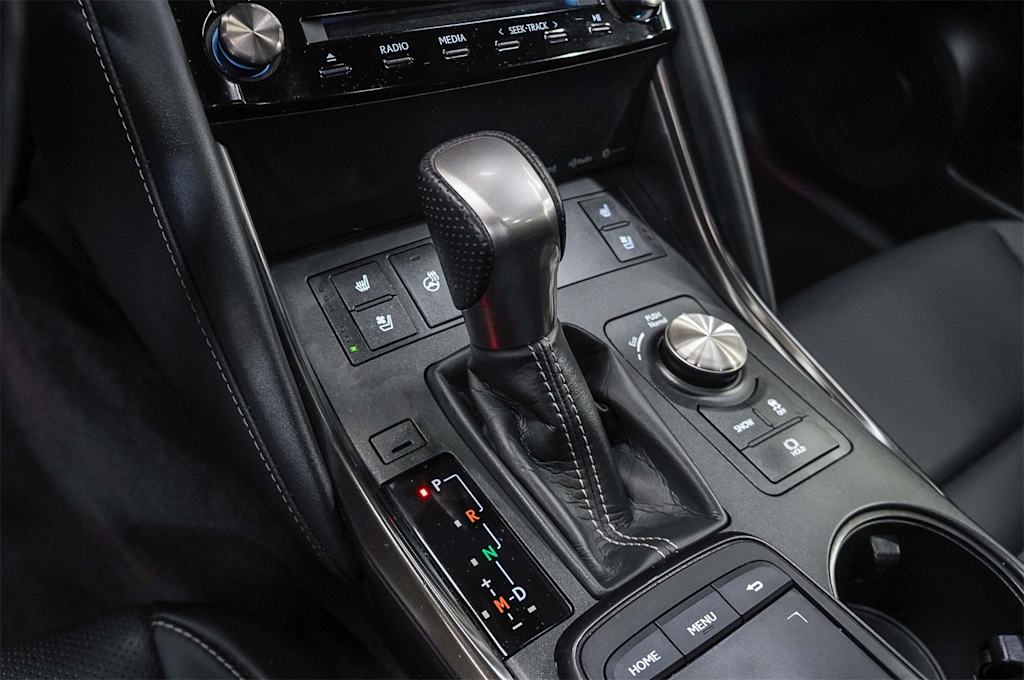 Thumbnail: 2024 Lexus ES - 14