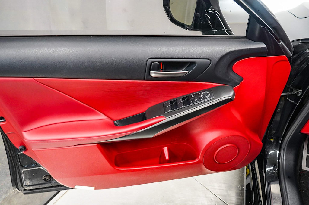 Thumbnail: 2023 Lexus IS - 25