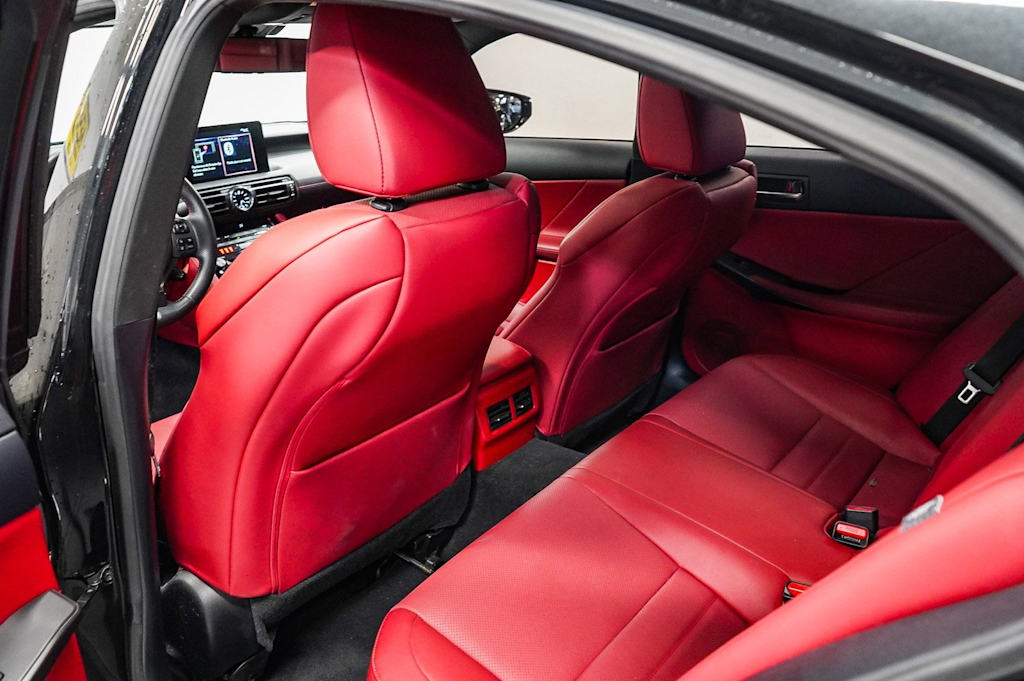 Thumbnail: 2023 Lexus IS - 9