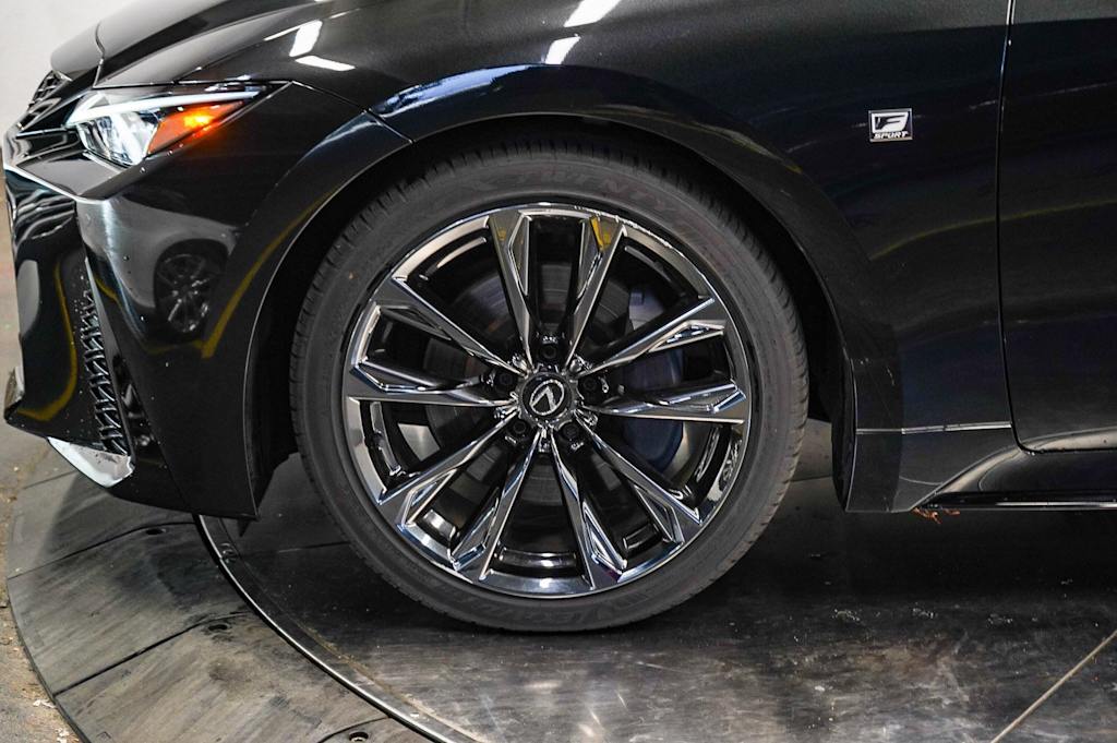 Thumbnail: 2023 Lexus IS - 5