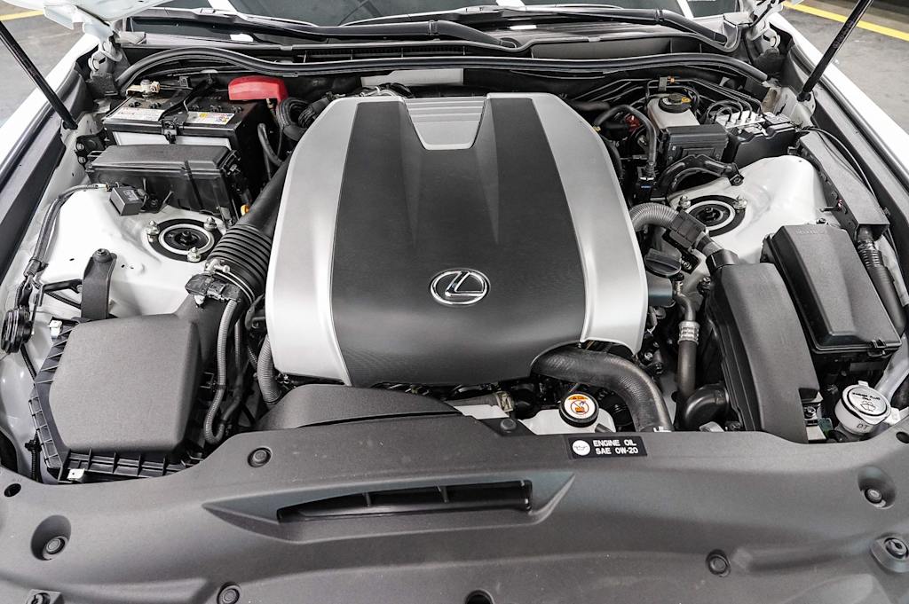 Thumbnail: 2025 Lexus ES - 7